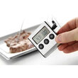 Termometru digital si timer bucatarie, interval masurare -50/+250 gr C, gradatie 1 gr C, sonda 15 cm pentru cuptor, alerta temperatura, Hendi